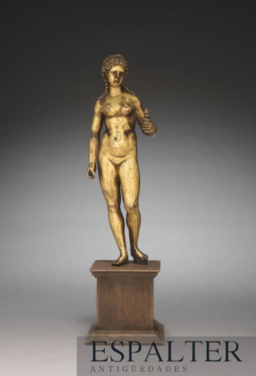 figura de Venus antigua en bronce